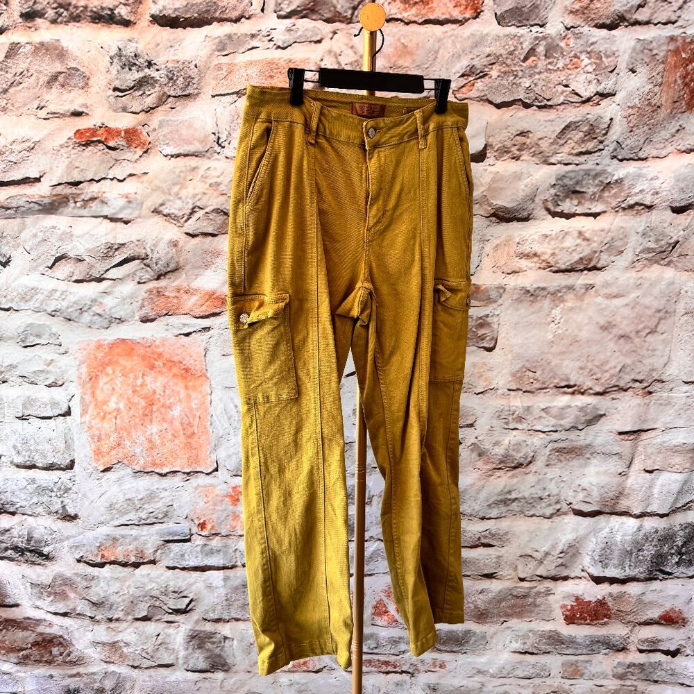 Judy Blue - High Rise Straight Leg Cargo Jeans - Olive - 14w -